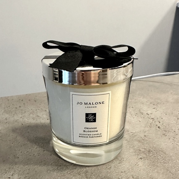 Jo Malone London Orange Blossom Home Candle - Picture 2 of 2